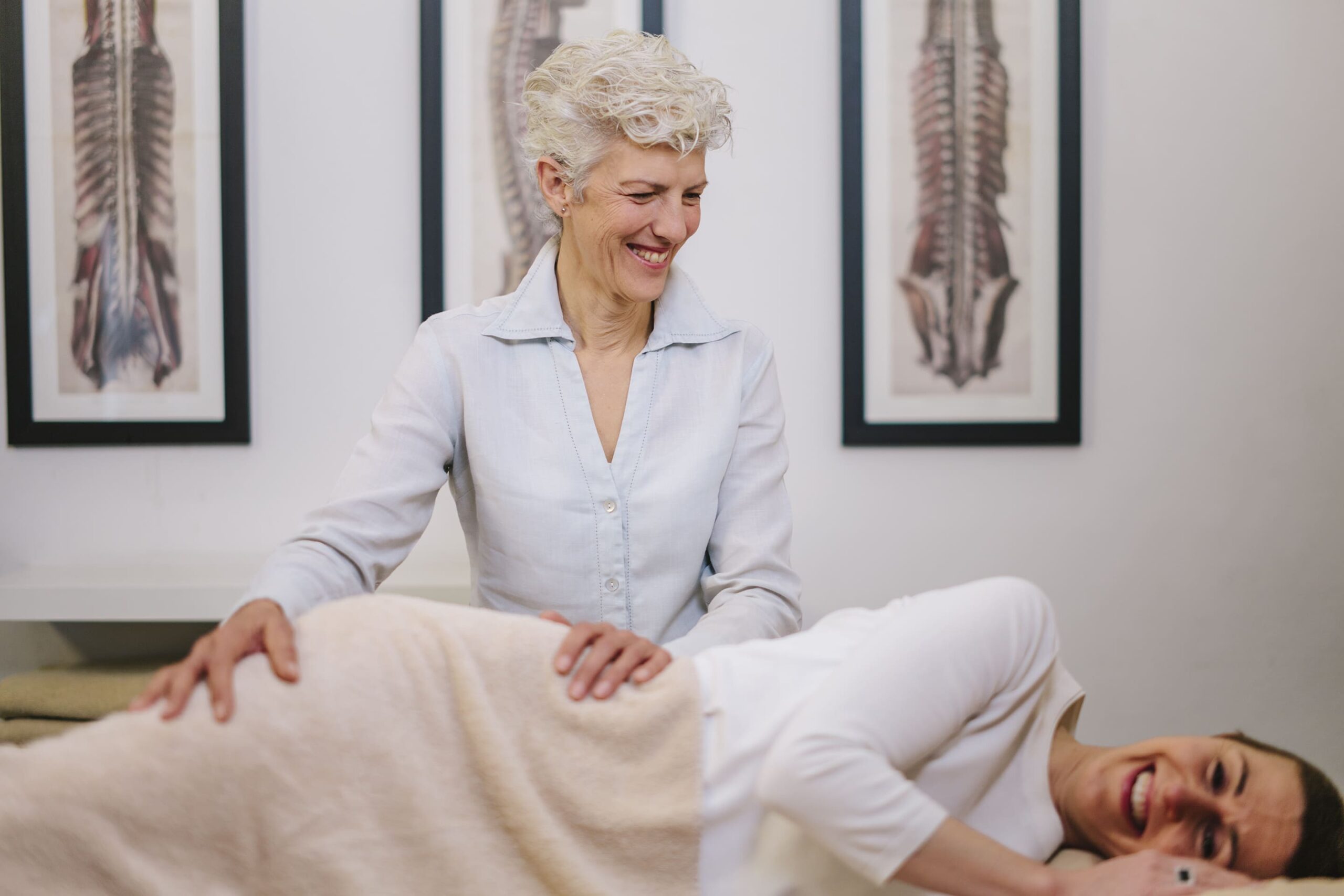 Colon-Hydrotherapy-Amanda-Smiling